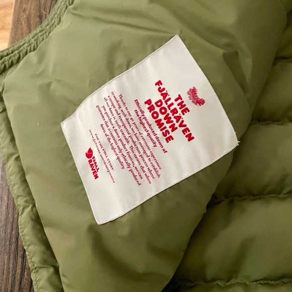 Fjallraven Down Jacket - Men's - Picture 6 of 7